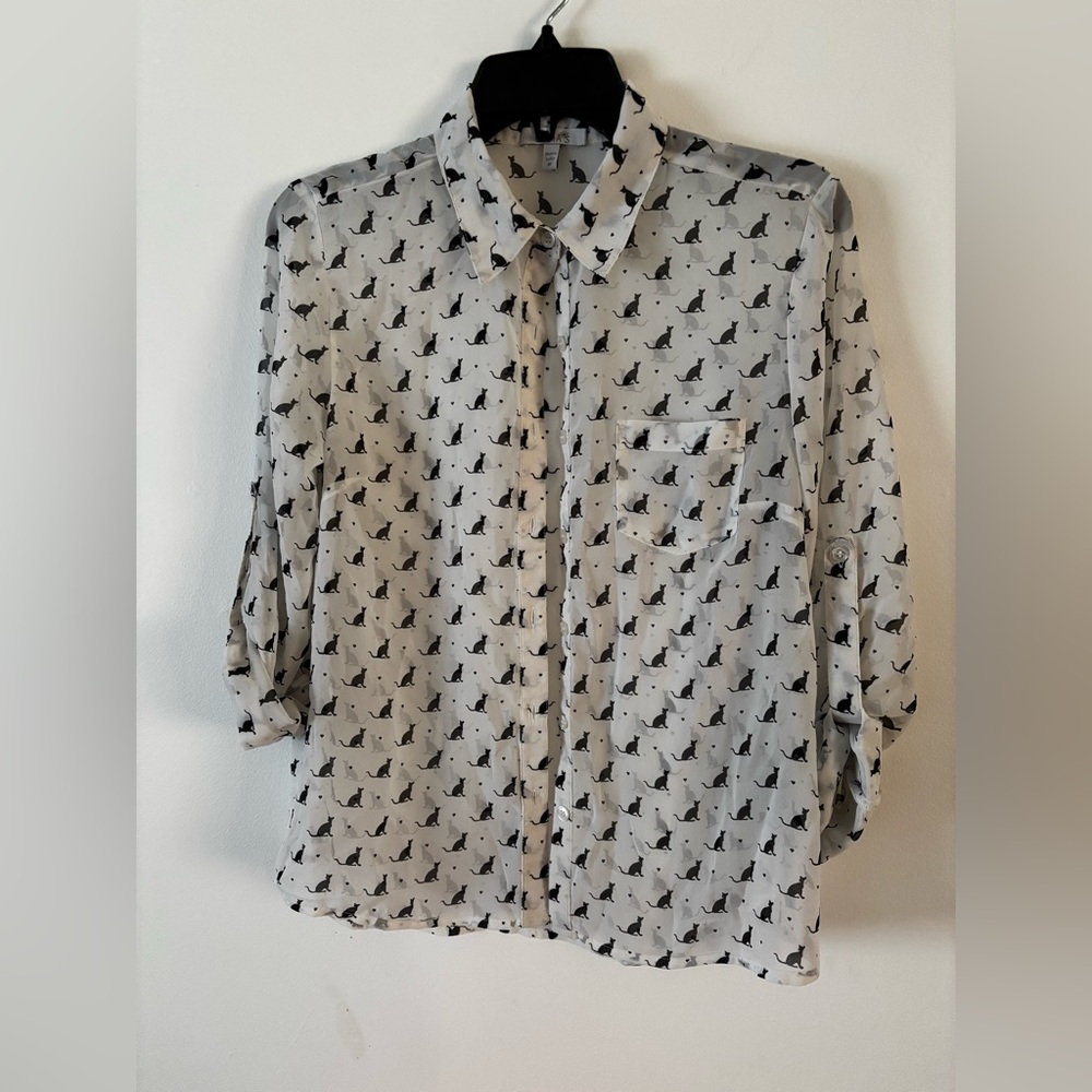 Delia’s Black and white Cat Print Sheer Button Down Shirt medium